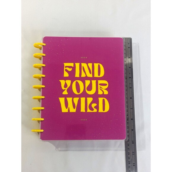The Happy Planner - Classic, Find Your Wild, 2024-2025 Planner - Picture 3 of 16